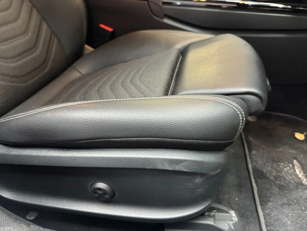 Mercedes-Benz A-Class Hatchback, Diesel, 2021, White