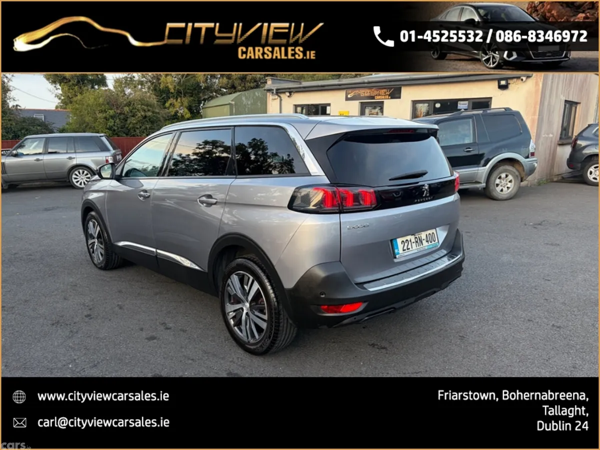 Peugeot 5008 MPV, Diesel, 2022, Grey