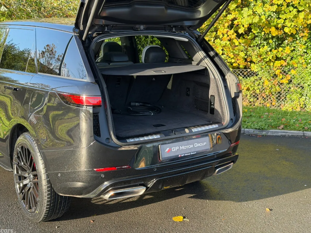 Land Rover Range Rover Sport Estate, Petrol Plug-in Hybrid, 2024, Black