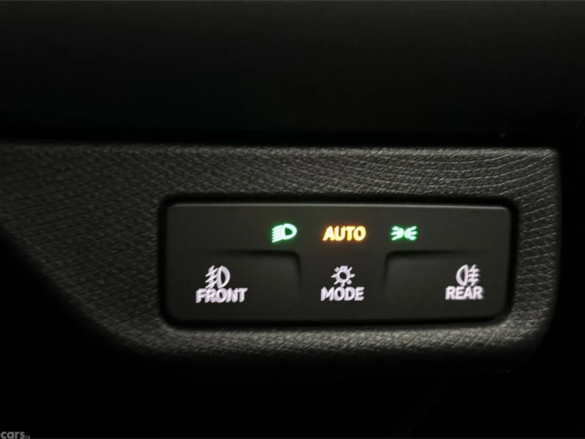 Cupra Terramar SUV, Petrol Plug-in Hybrid, 2025, Blue