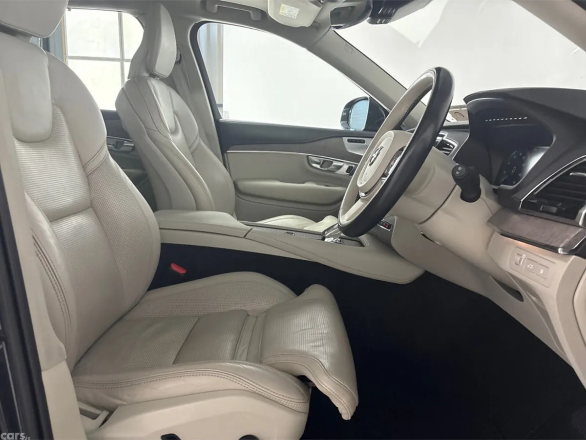 Volvo XC90 MPV, Petrol Hybrid, 2022, Grey