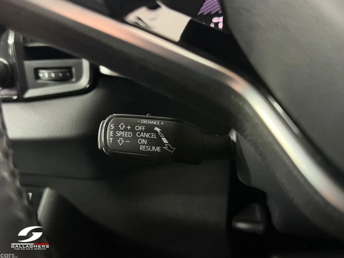 Skoda Karoq SUV, Diesel, 2025, Silver
