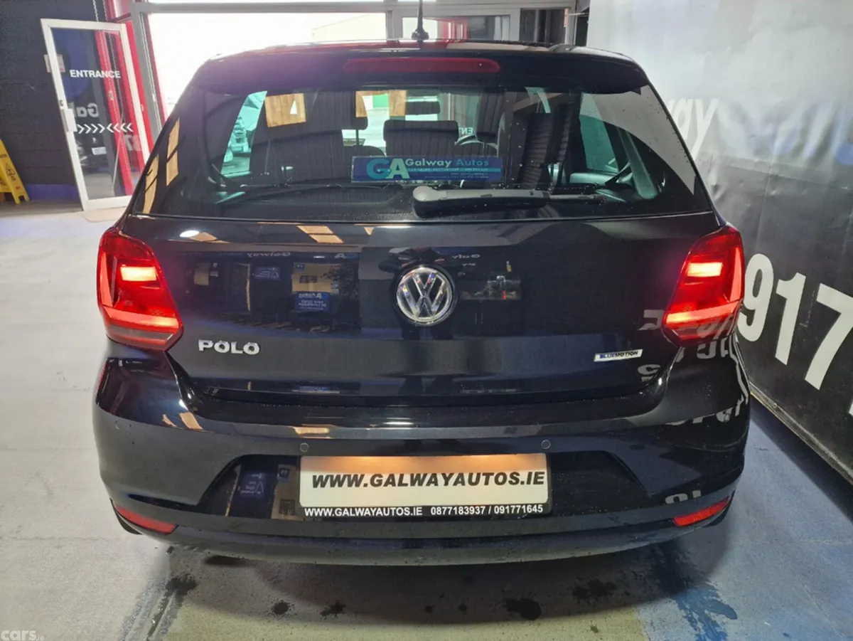Volkswagen Polo Hatchback, Petrol, 2016, Black