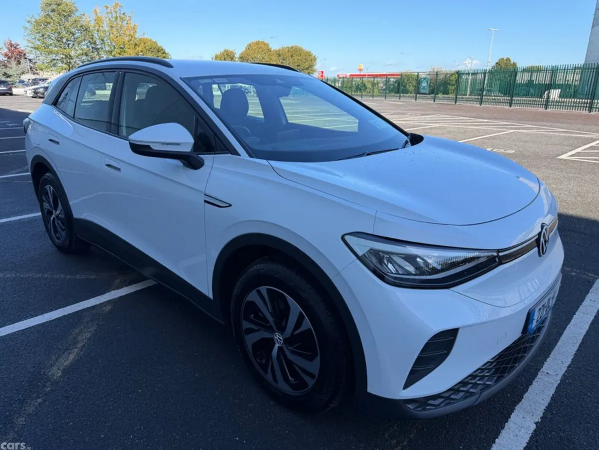 Volkswagen ID.4 Estate, Electric, 2022, White