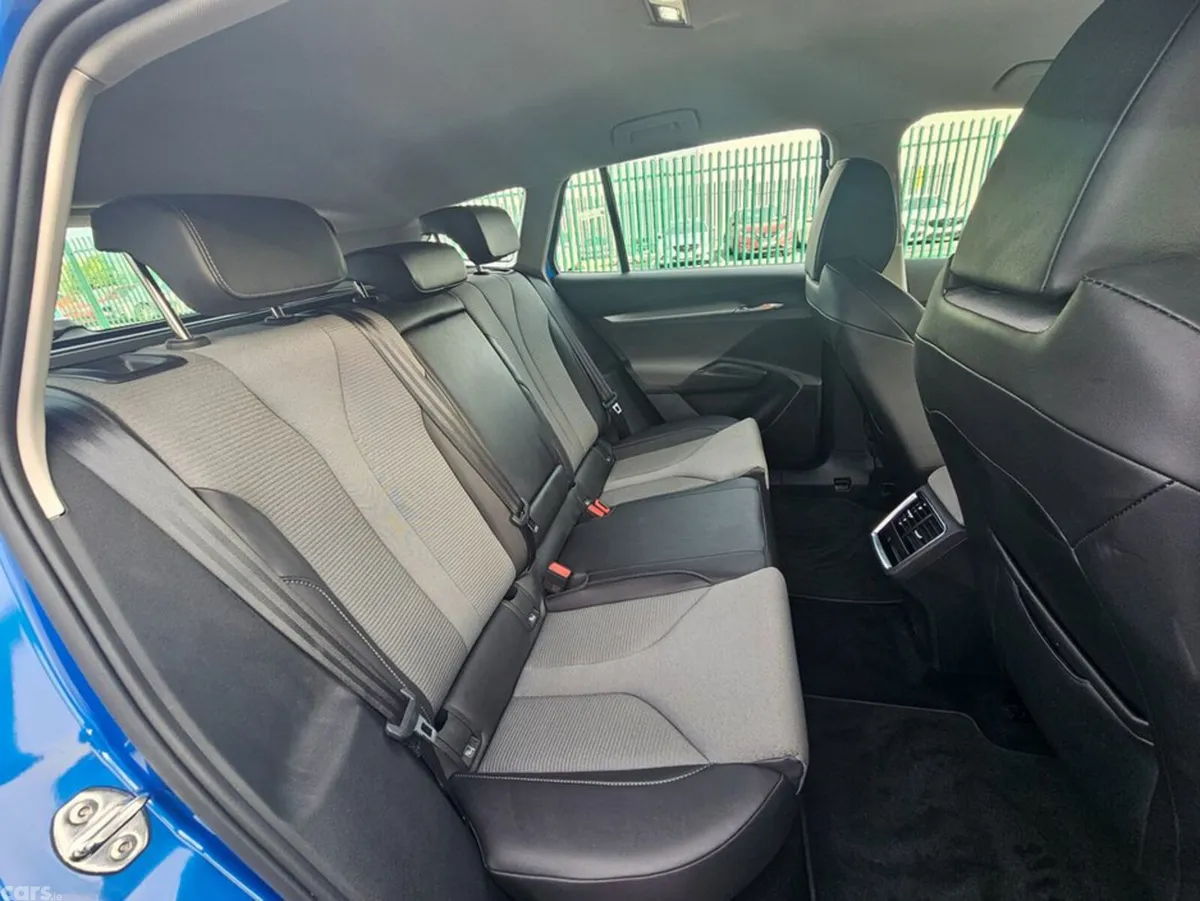 Skoda Enyaq Estate, Electric, 2023, Blue