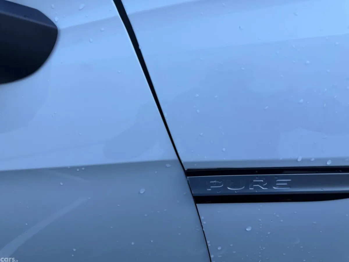 Volkswagen ID.4 Estate, Electric, 2022, White