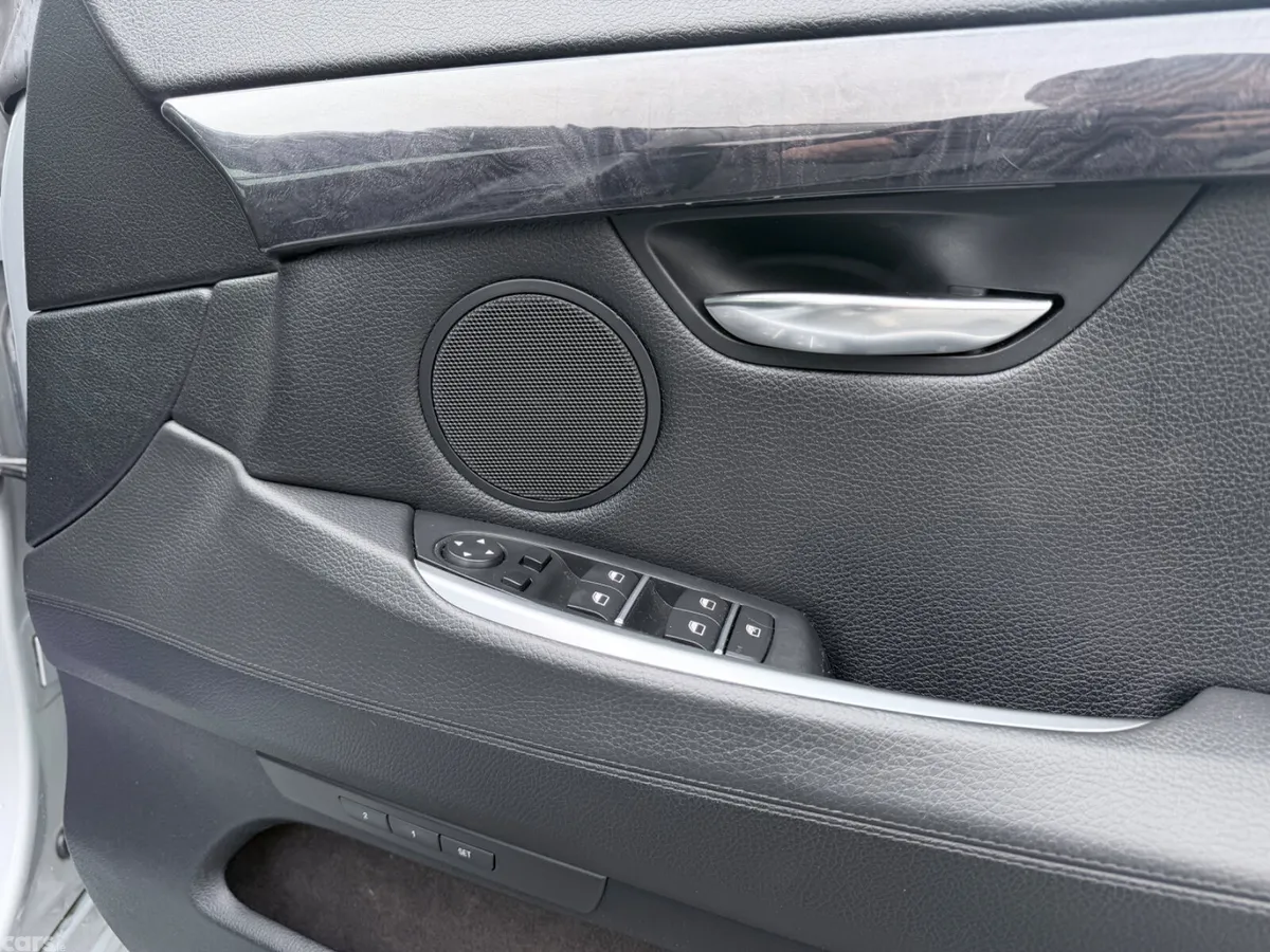 BMW 5-Series Hatchback, Diesel, 2015, Silver