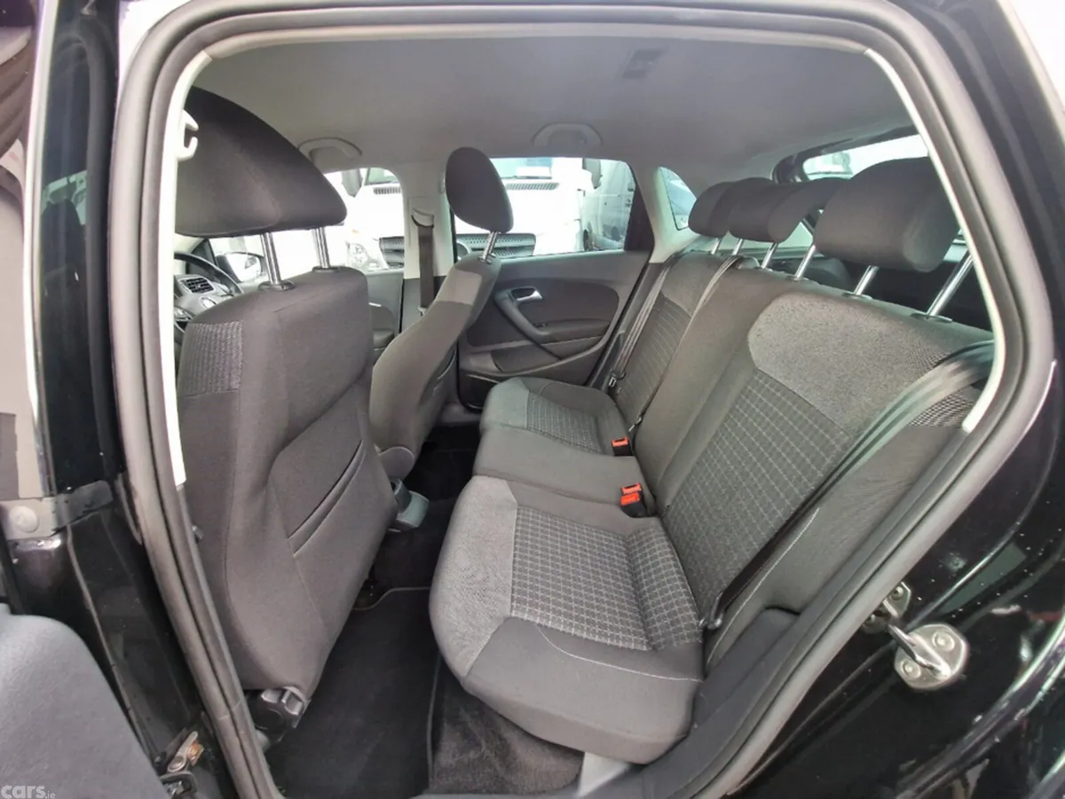 Volkswagen Polo Hatchback, Petrol, 2016, Black