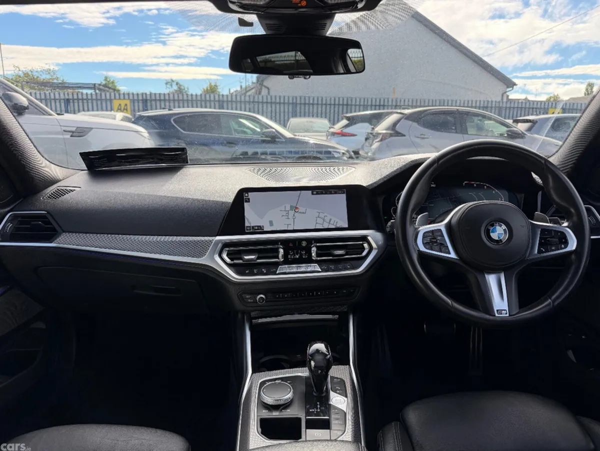 BMW 3-Series Estate, Petrol Plug-in Hybrid, 2020, White