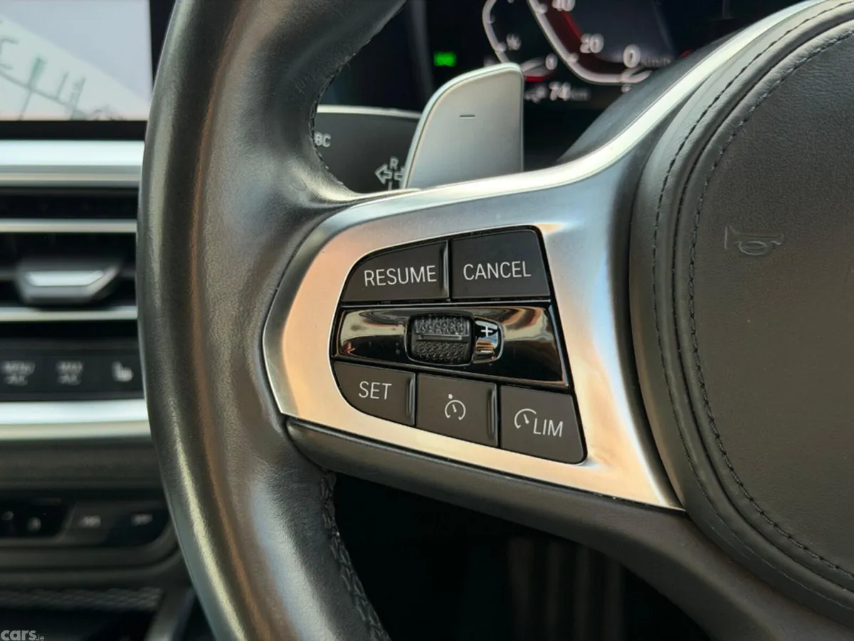 BMW 3-Series Estate, Petrol Plug-in Hybrid, 2020, White
