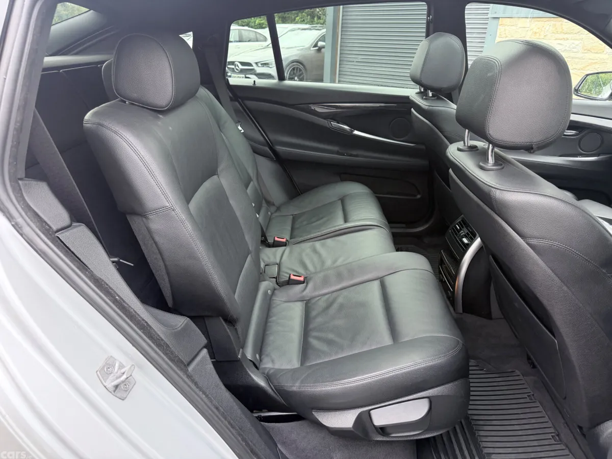 BMW 5-Series Hatchback, Diesel, 2015, Silver