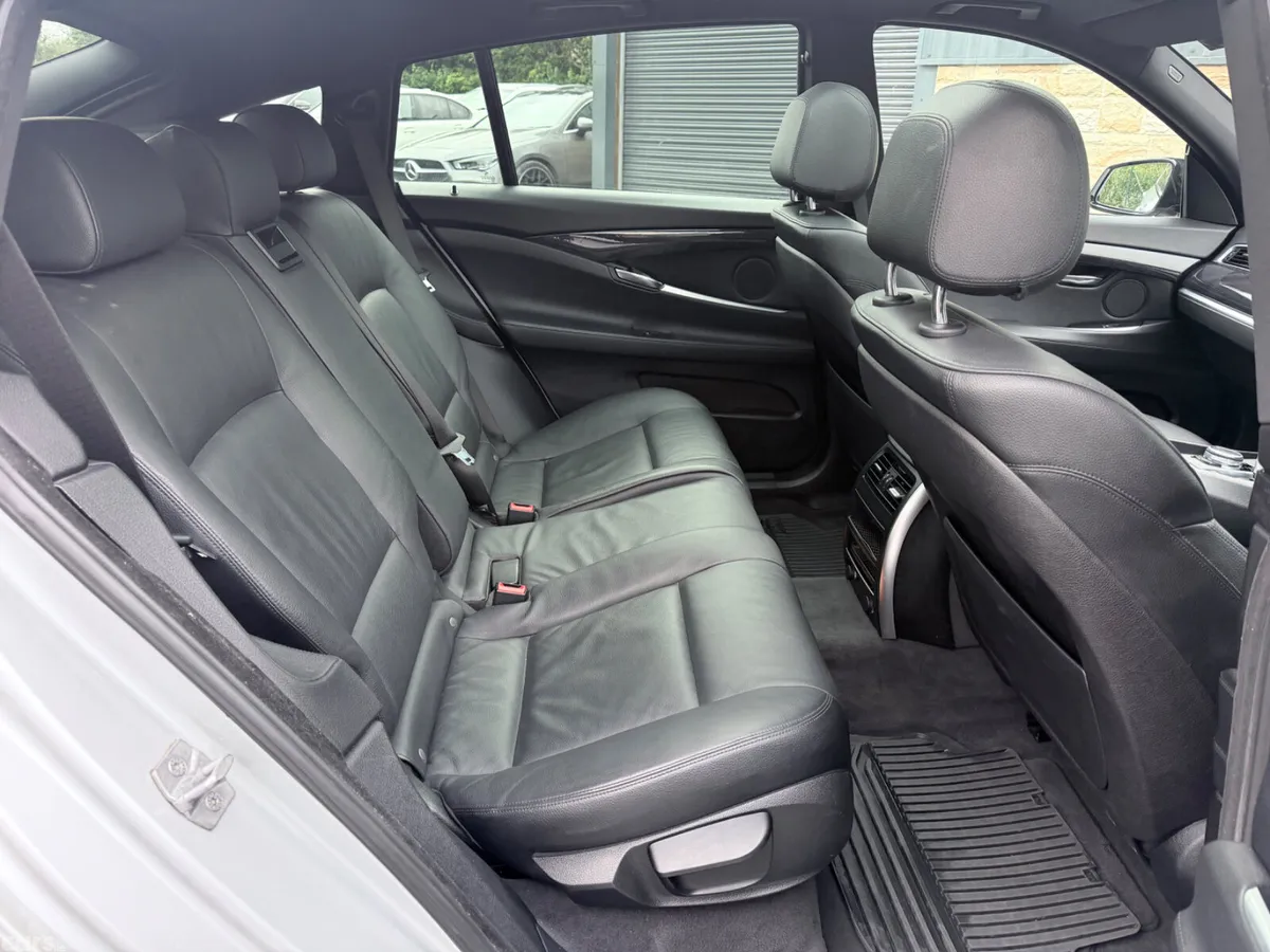 BMW 5-Series Hatchback, Diesel, 2015, Silver