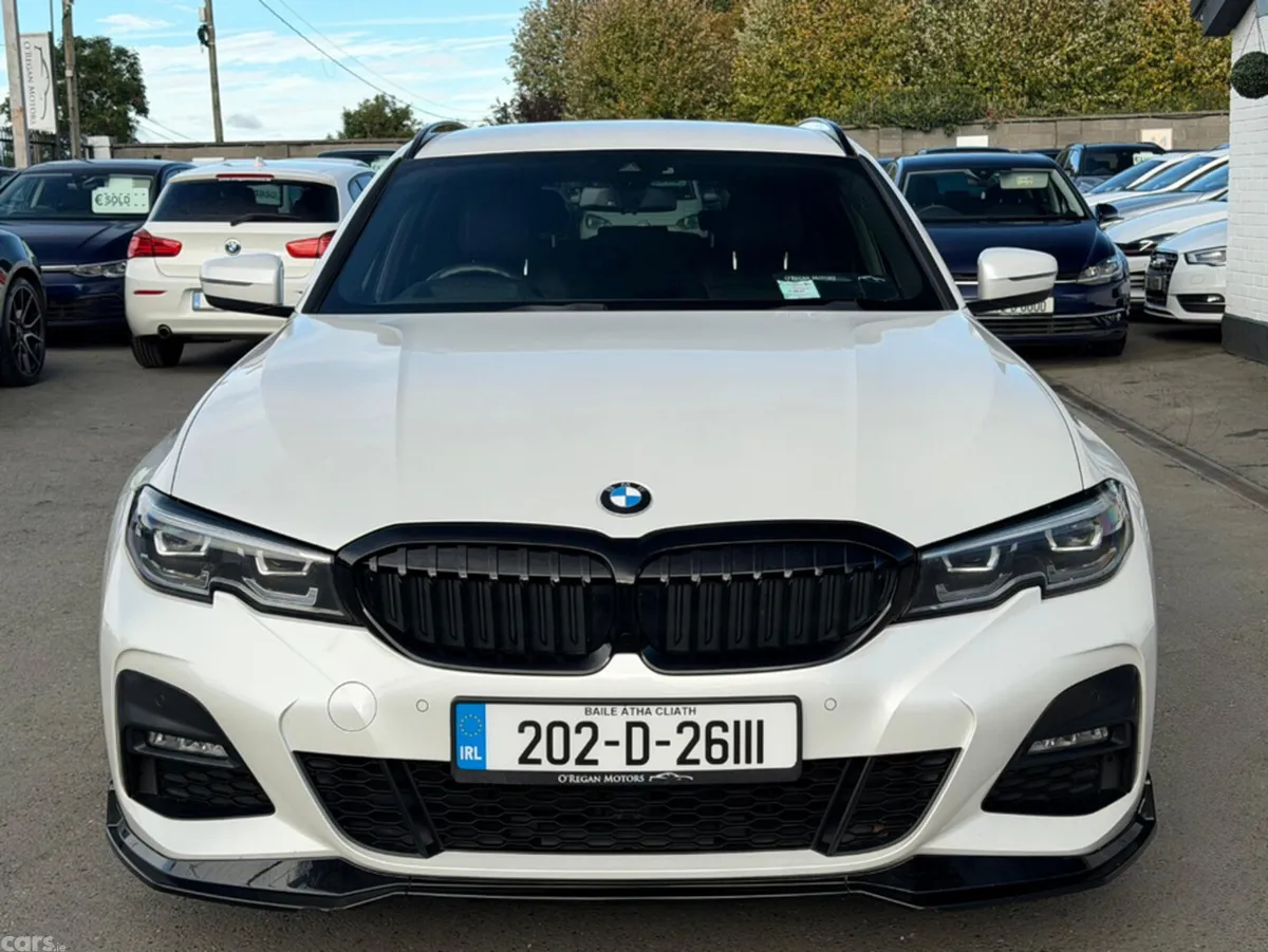 BMW 3-Series Estate, Petrol Plug-in Hybrid, 2020, White
