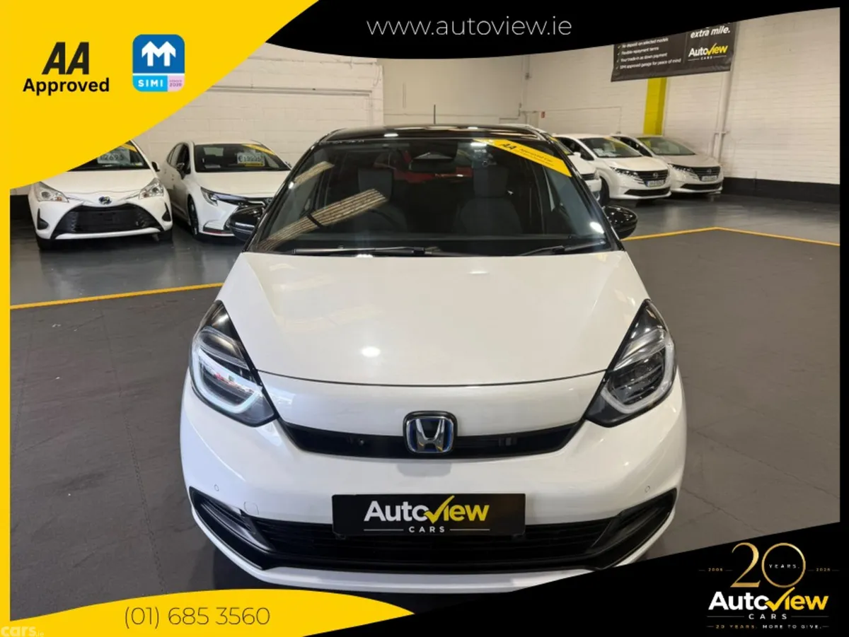 Honda Fit Hatchback, Petrol Hybrid, 2023, White