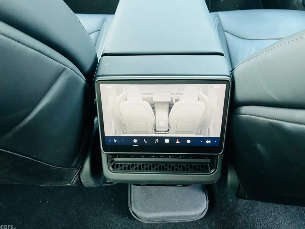 Tesla Model 3 Saloon, Electric, 2024, White