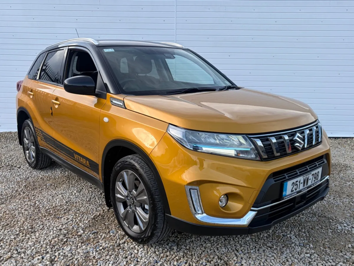 Suzuki Vitara SUV, Petrol Hybrid, 2025, Yellow