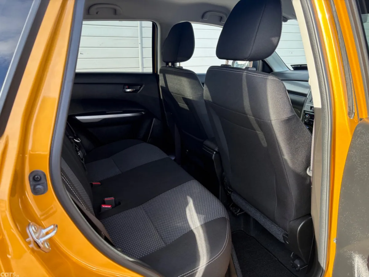 Suzuki Vitara SUV, Petrol Hybrid, 2025, Yellow