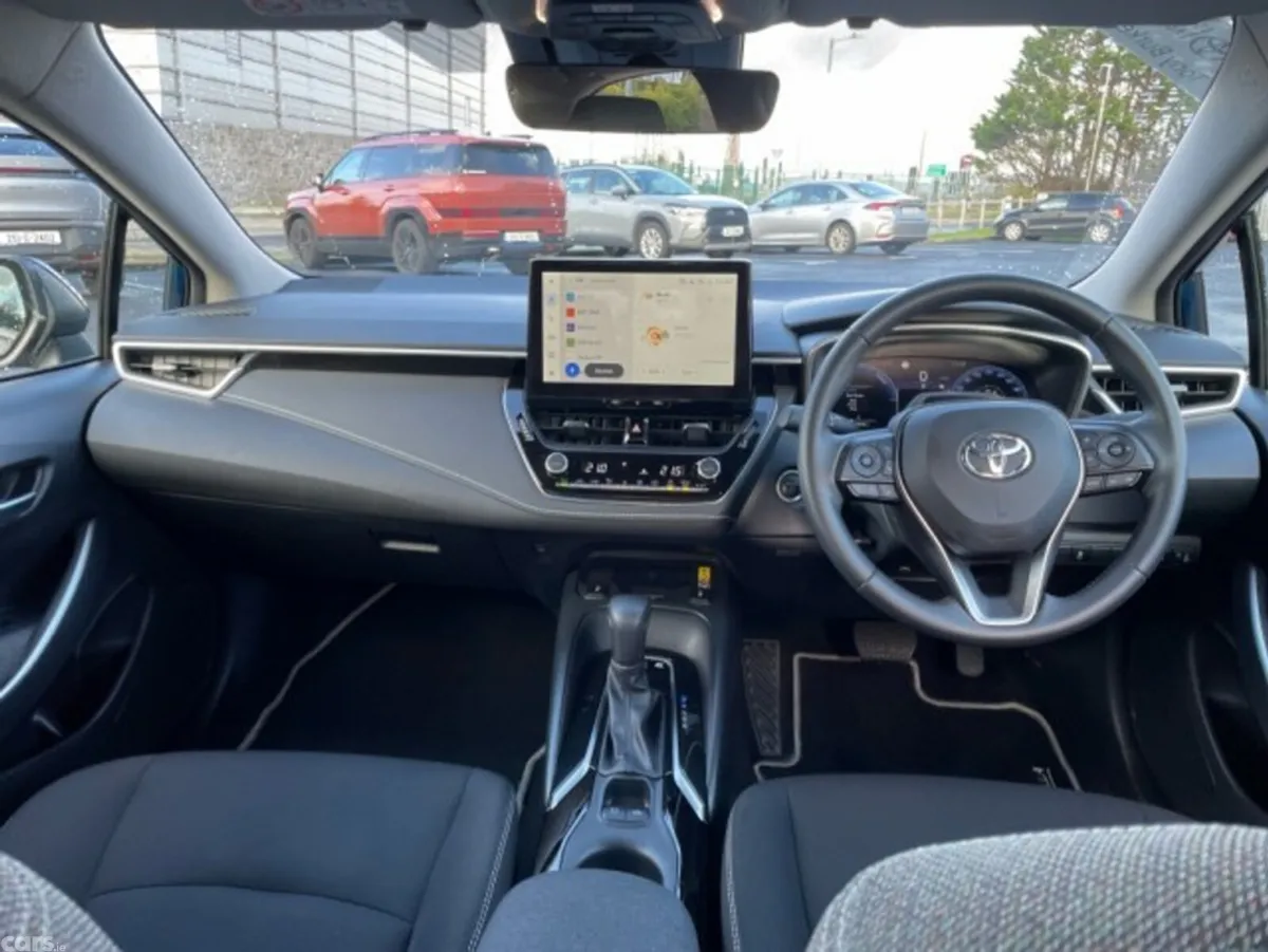 Toyota Corolla Saloon, Petrol Hybrid, 2026, Green