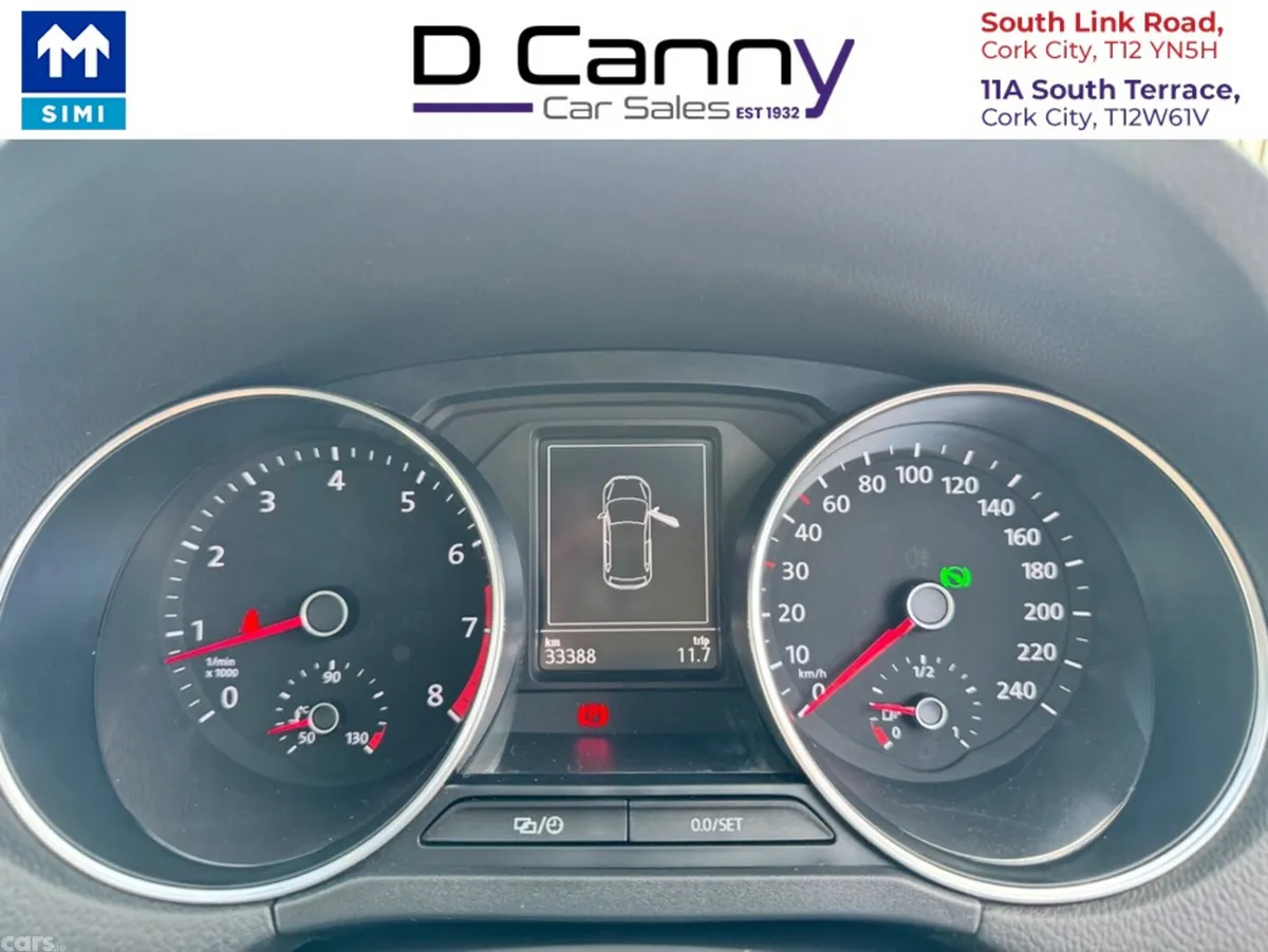 Volkswagen Polo Hatchback, Petrol, 2014, Silver