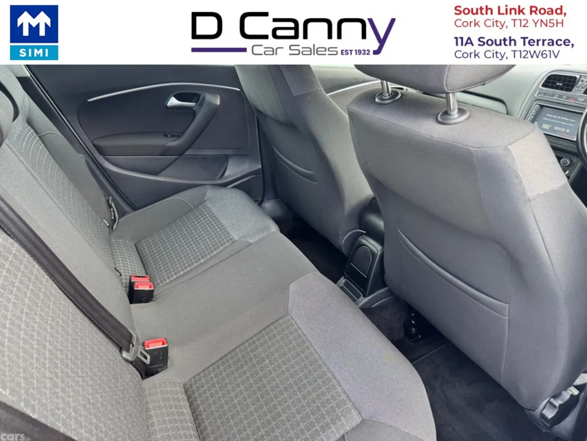 Volkswagen Polo Hatchback, Petrol, 2014, Silver