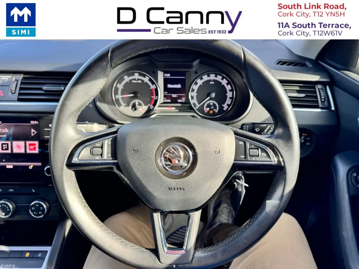 Skoda Octavia Estate, Petrol, 2020, Grey