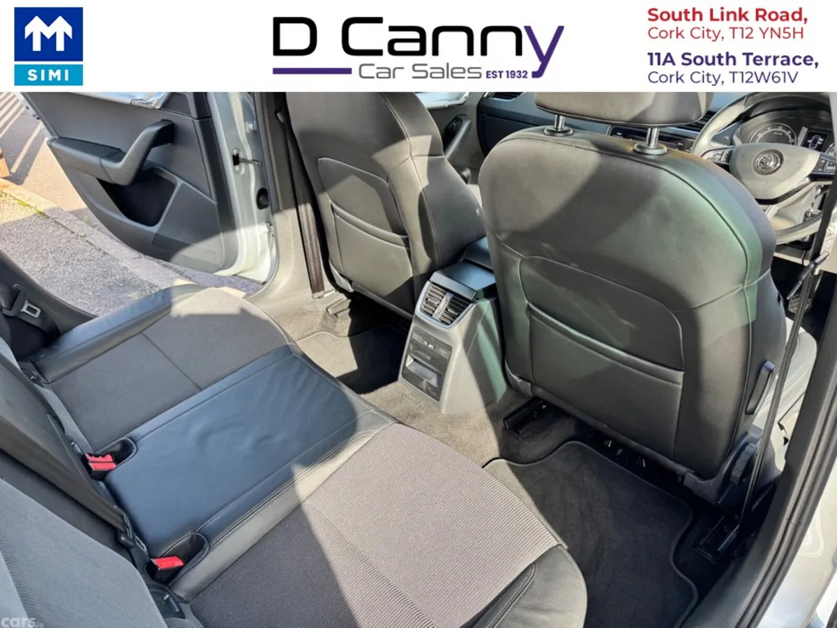 Skoda Octavia Estate, Petrol, 2020, Grey