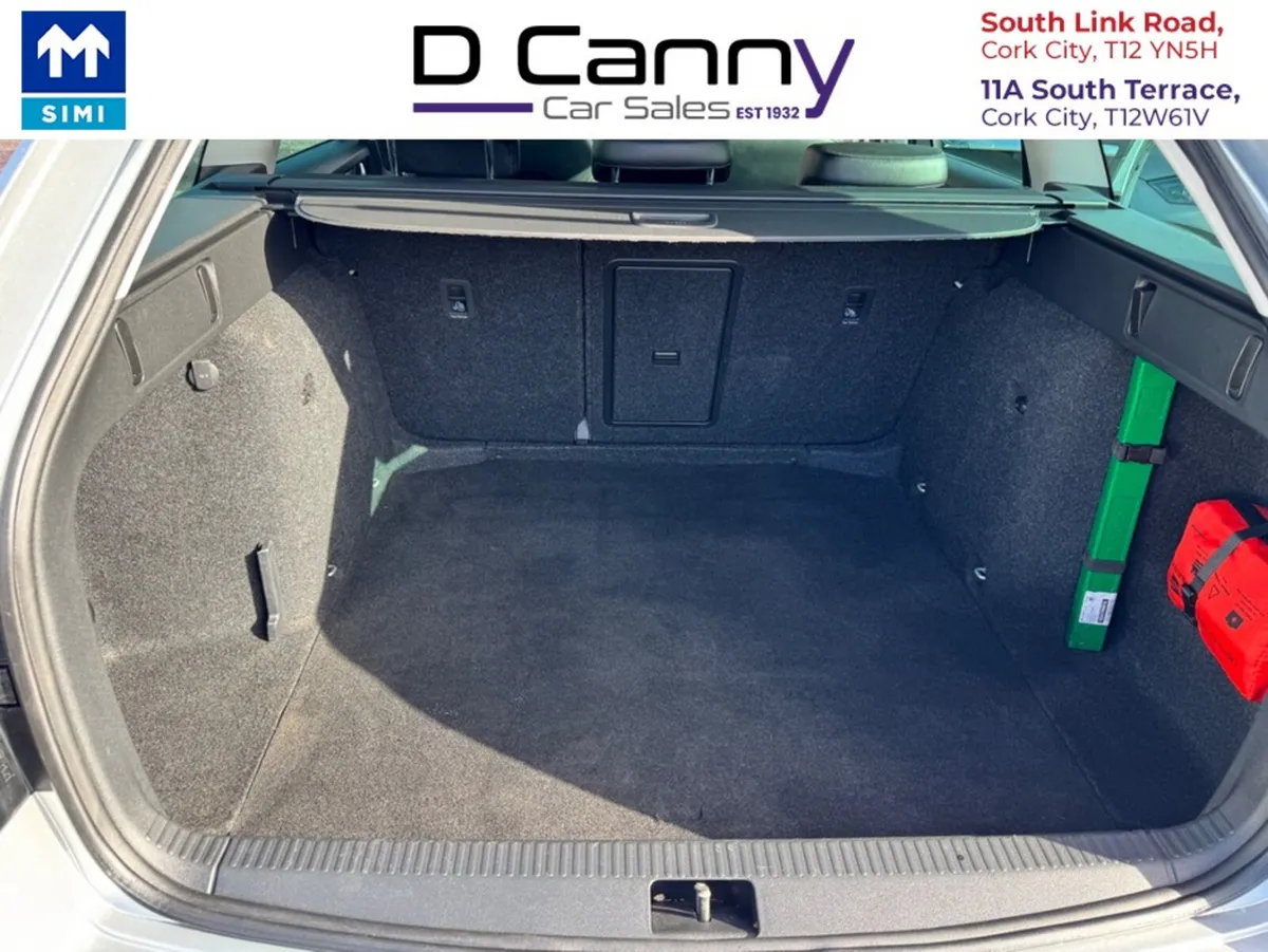 Skoda Octavia Estate, Petrol, 2020, Grey