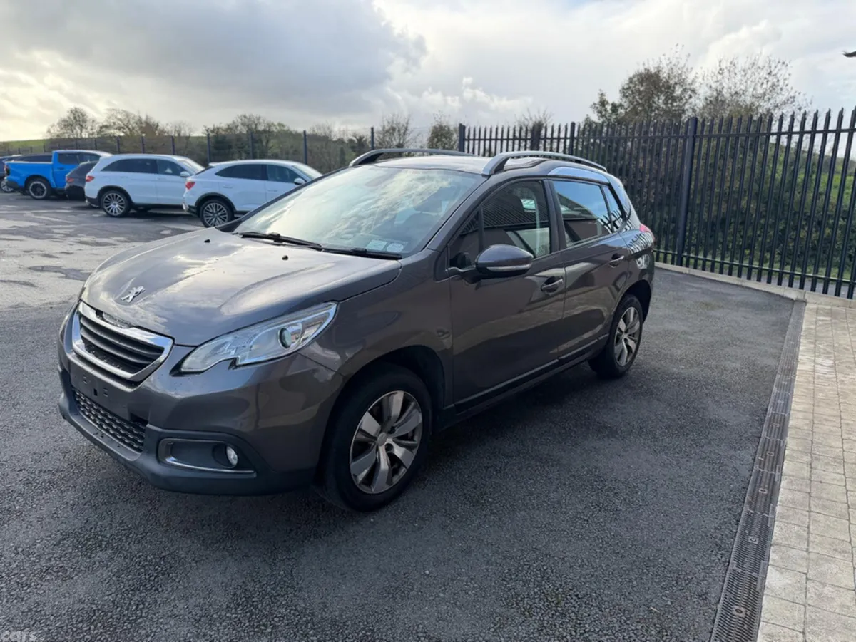 Peugeot 2008 SUV, Petrol, 2016, Grey