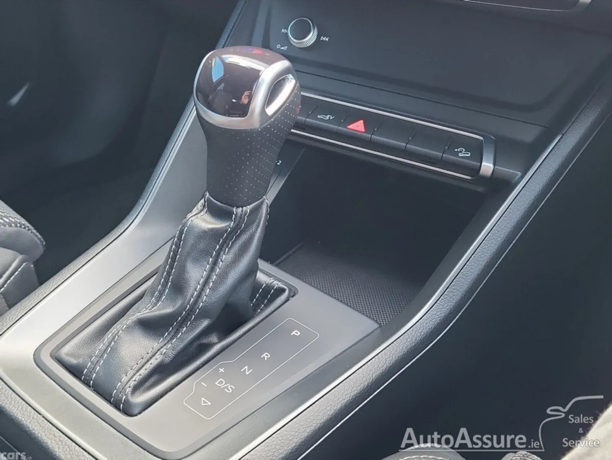 Audi Q3 Estate, Petrol Hybrid, 2023, Blue