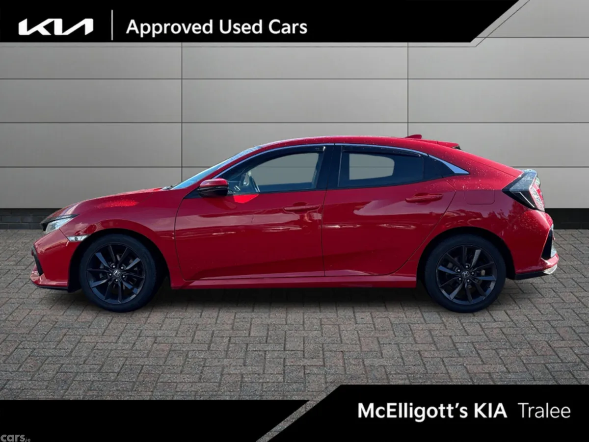 Honda Civic Hatchback, Diesel, 2021, Red