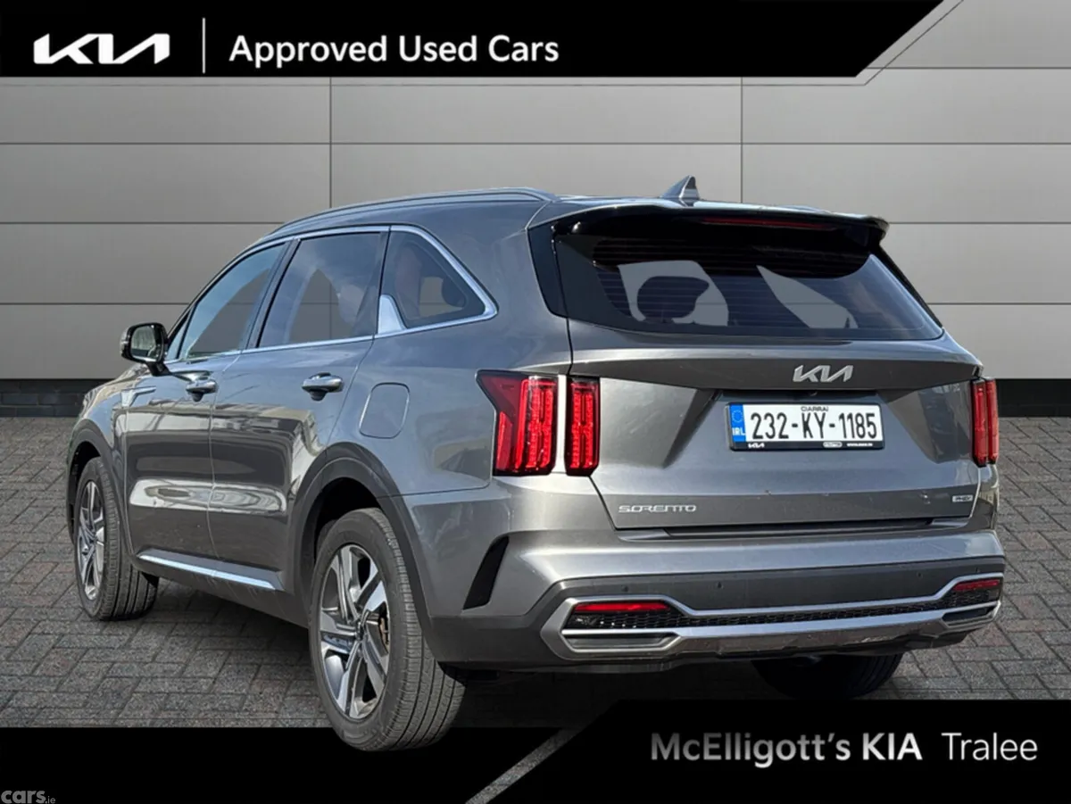 Kia Sorento MPV, Petrol Plug-in Hybrid, 2023, Grey