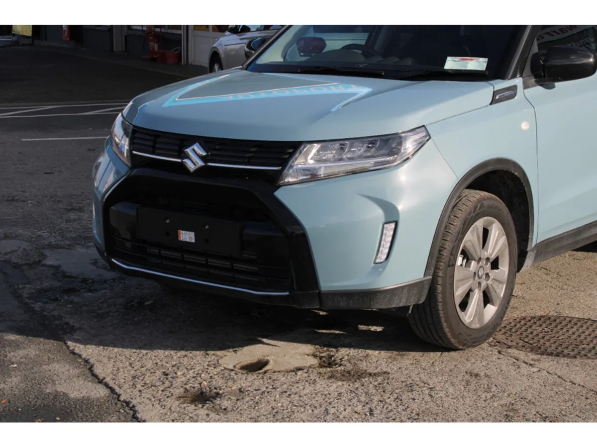 Suzuki Vitara SUV, Petrol Hybrid, 2027, Grey