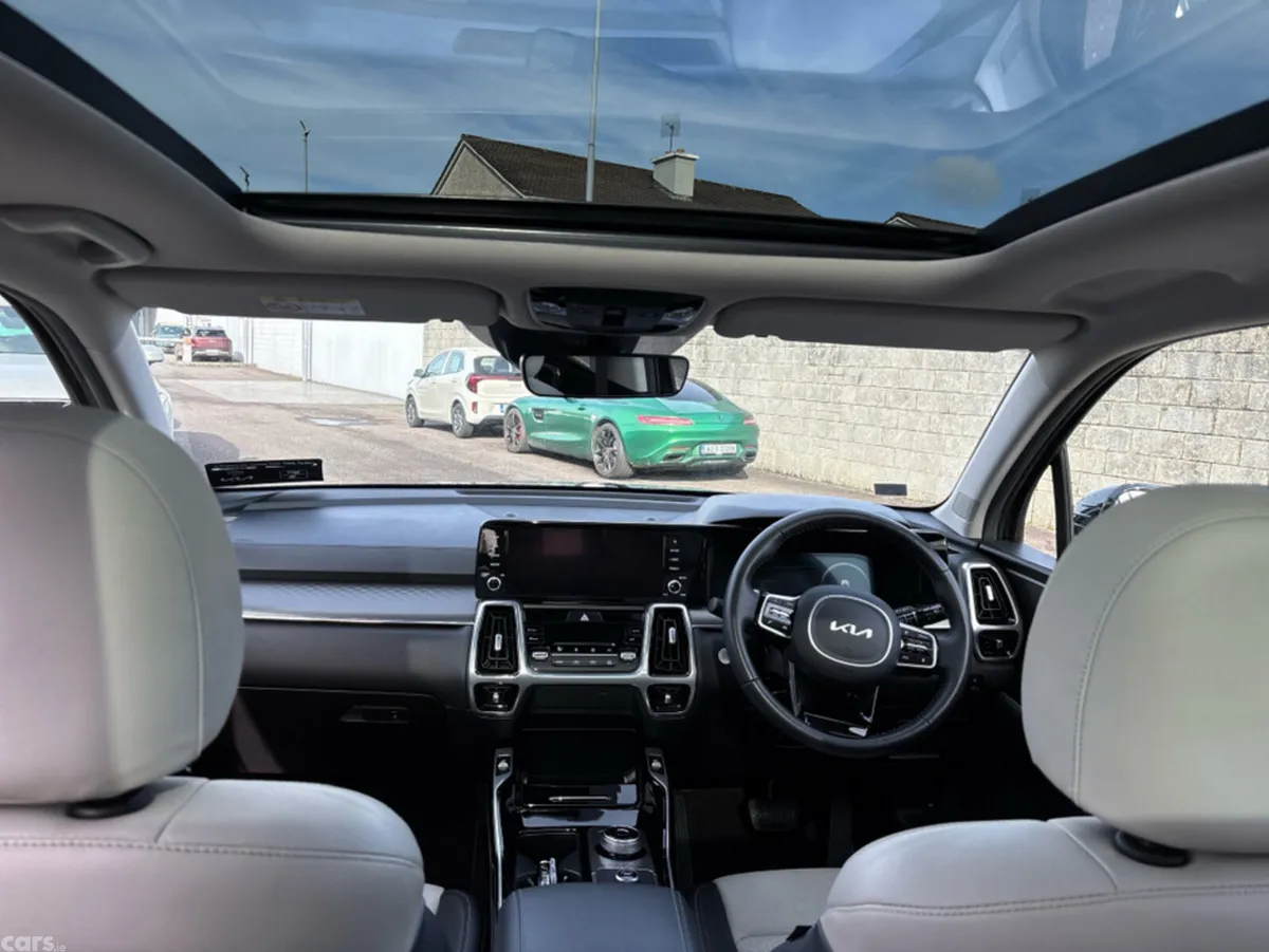 Kia Sorento MPV, Diesel, 2023, Black