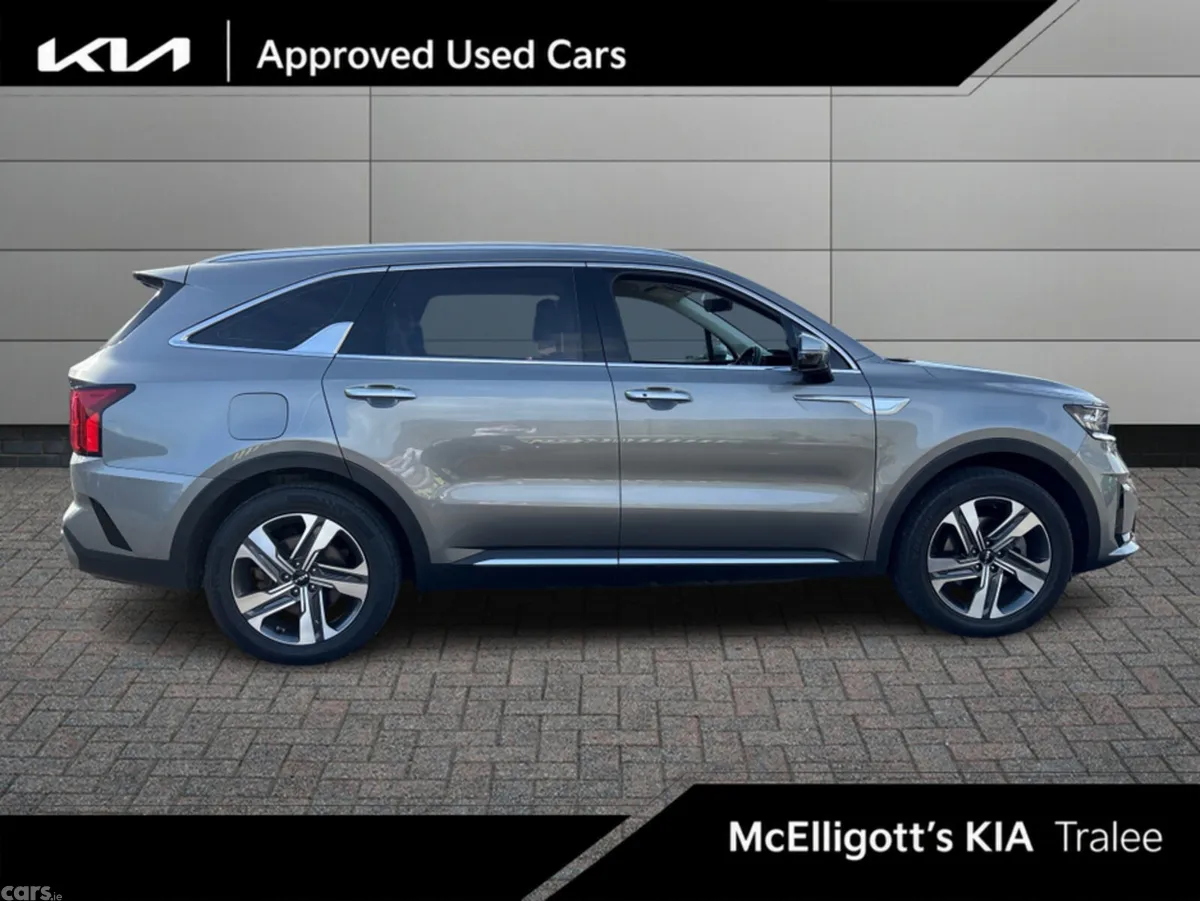 Kia Sorento MPV, Petrol Plug-in Hybrid, 2023, Grey