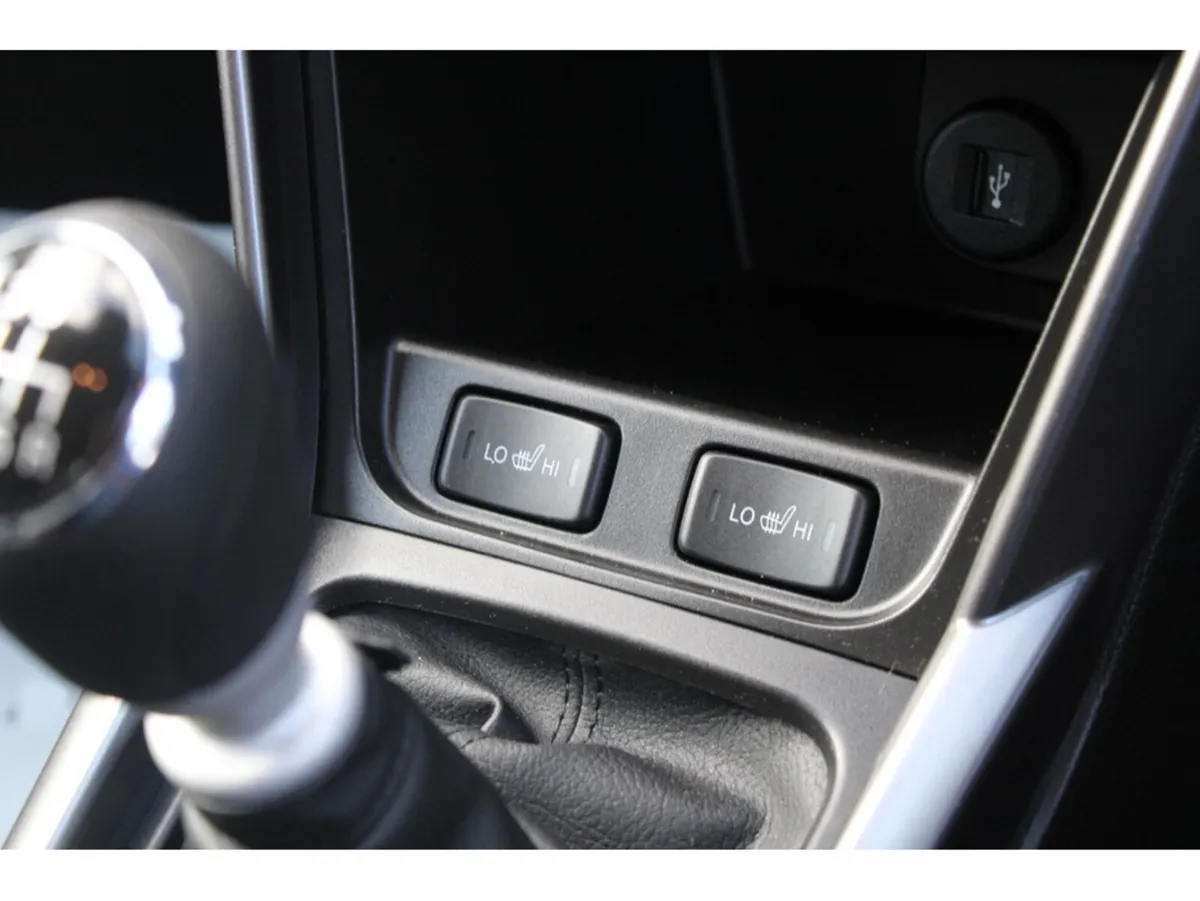 Suzuki SX4 S-Cross SUV, Petrol Hybrid, 2027, White
