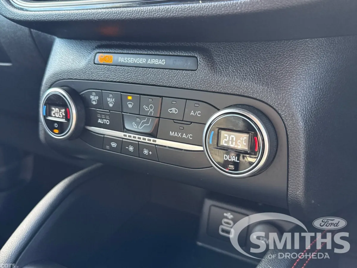 Ford Kuga MPV, Petrol, 2023, Blue