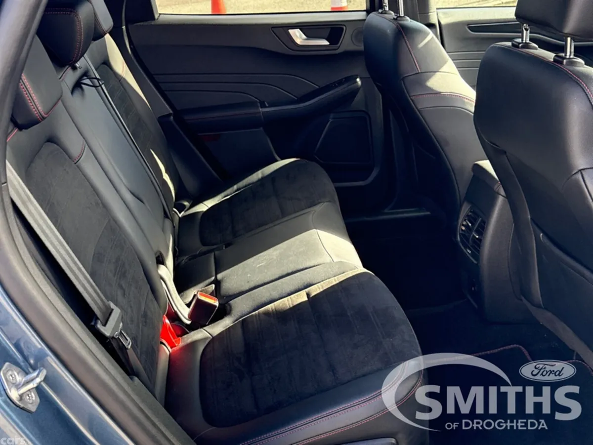 Ford Kuga MPV, Petrol, 2023, Blue