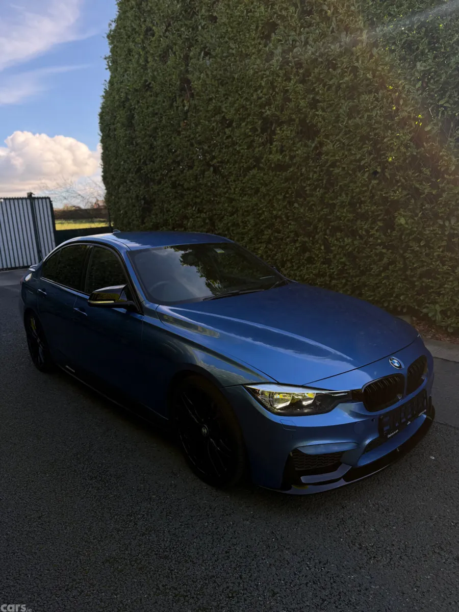 BMW 3-Series Saloon, Diesel, 2015, Blue