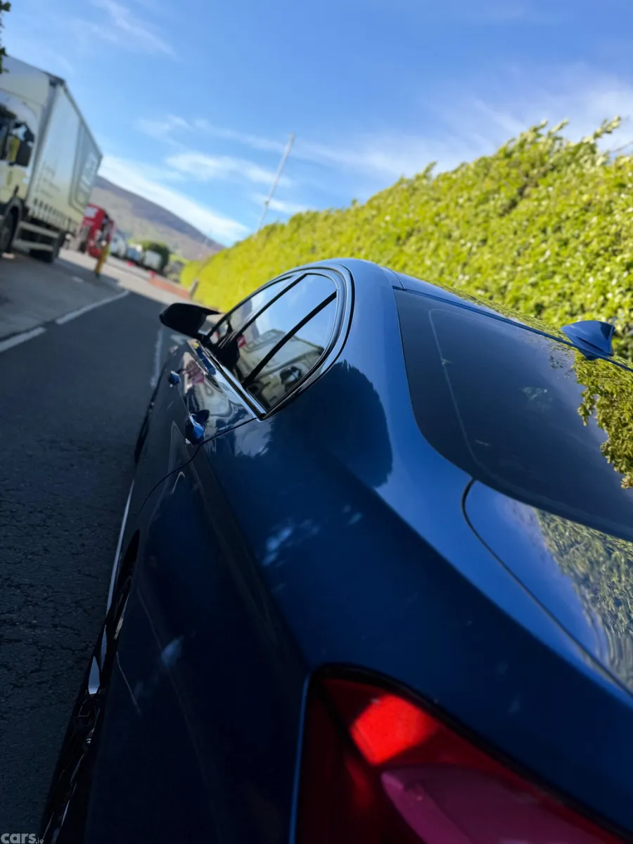 BMW 3-Series Saloon, Diesel, 2015, Blue