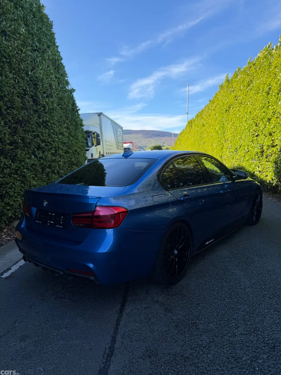 BMW 3-Series Saloon, Diesel, 2015, Blue