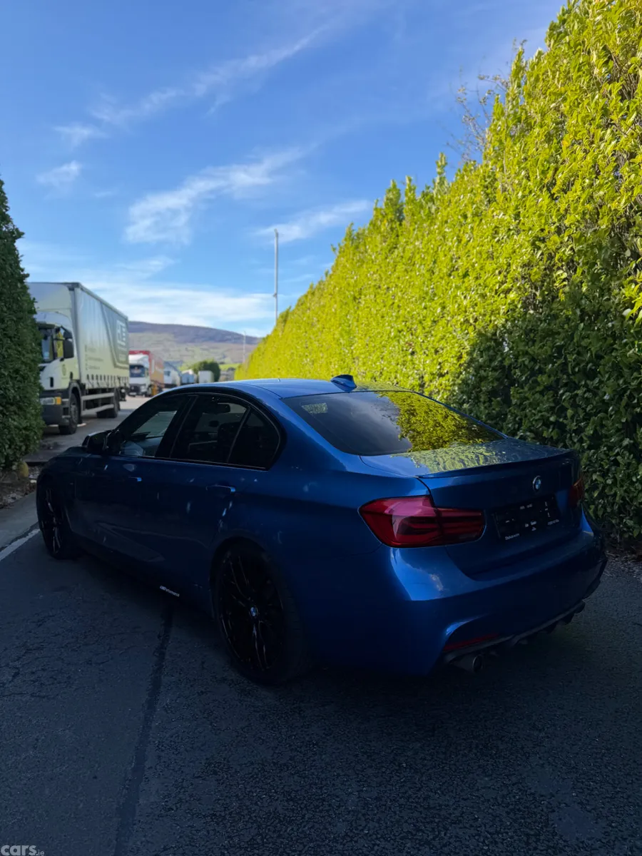 BMW 3-Series Saloon, Diesel, 2015, Blue