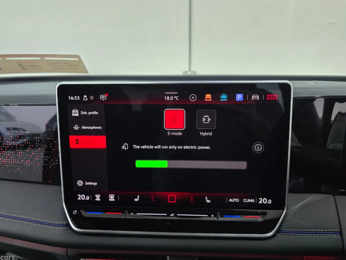 Volkswagen Tiguan SUV, Petrol Plug-in Hybrid, 2025, Red