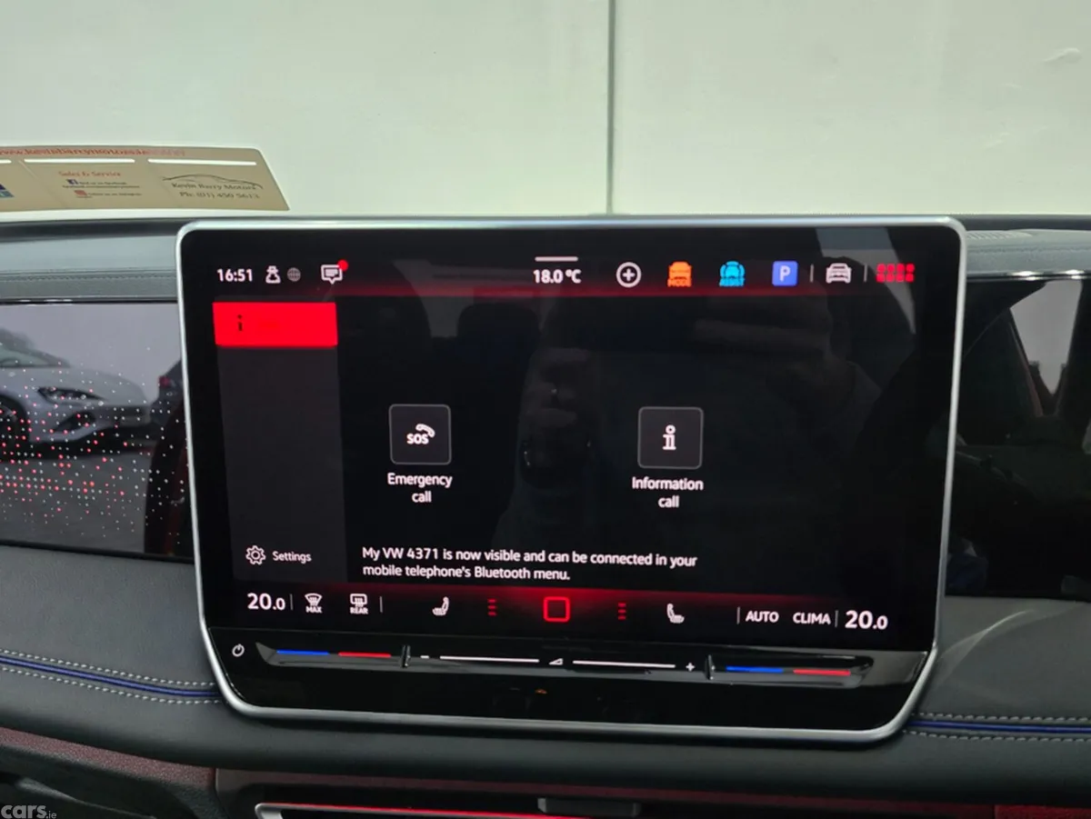Volkswagen Tiguan SUV, Petrol Plug-in Hybrid, 2025, Red