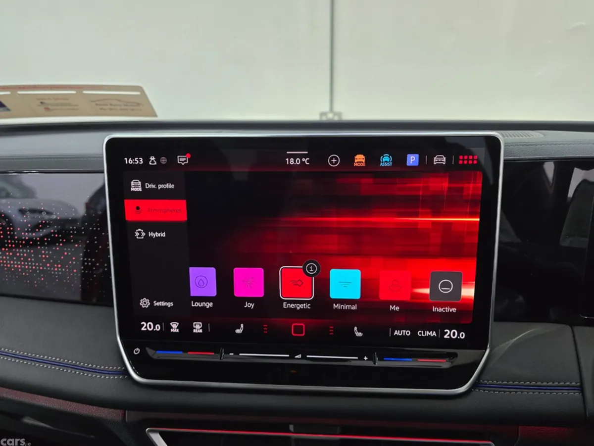 Volkswagen Tiguan SUV, Petrol Plug-in Hybrid, 2025, Red