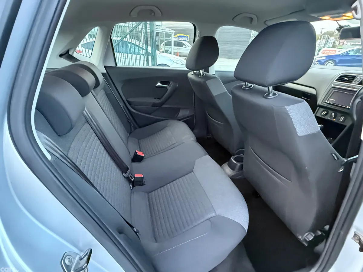 Volkswagen Polo Hatchback, Petrol, 2013, Silver