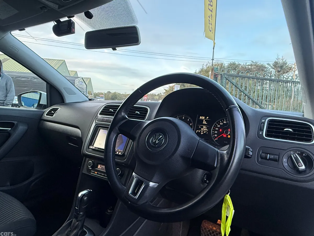 Volkswagen Polo Hatchback, Petrol, 2013, White