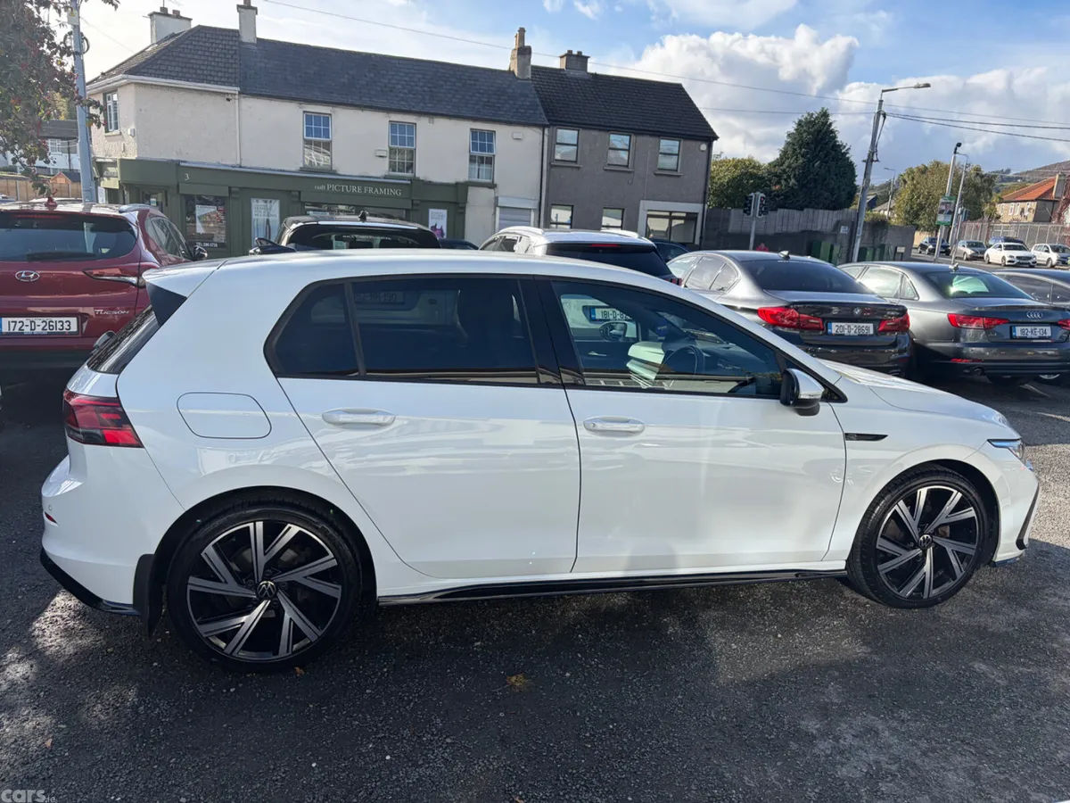 Volkswagen Golf Estate, Diesel, 2021, White
