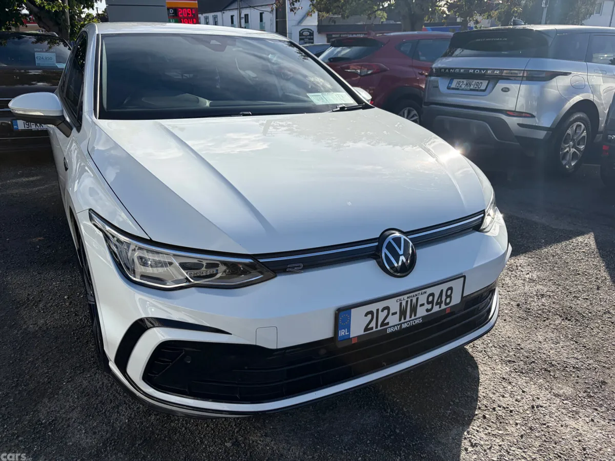 Volkswagen Golf Estate, Diesel, 2021, White