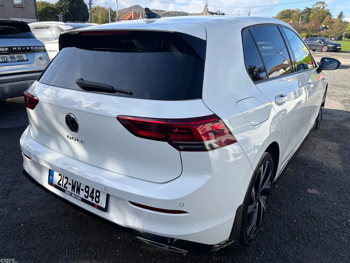 Volkswagen Golf Estate, Diesel, 2021, White