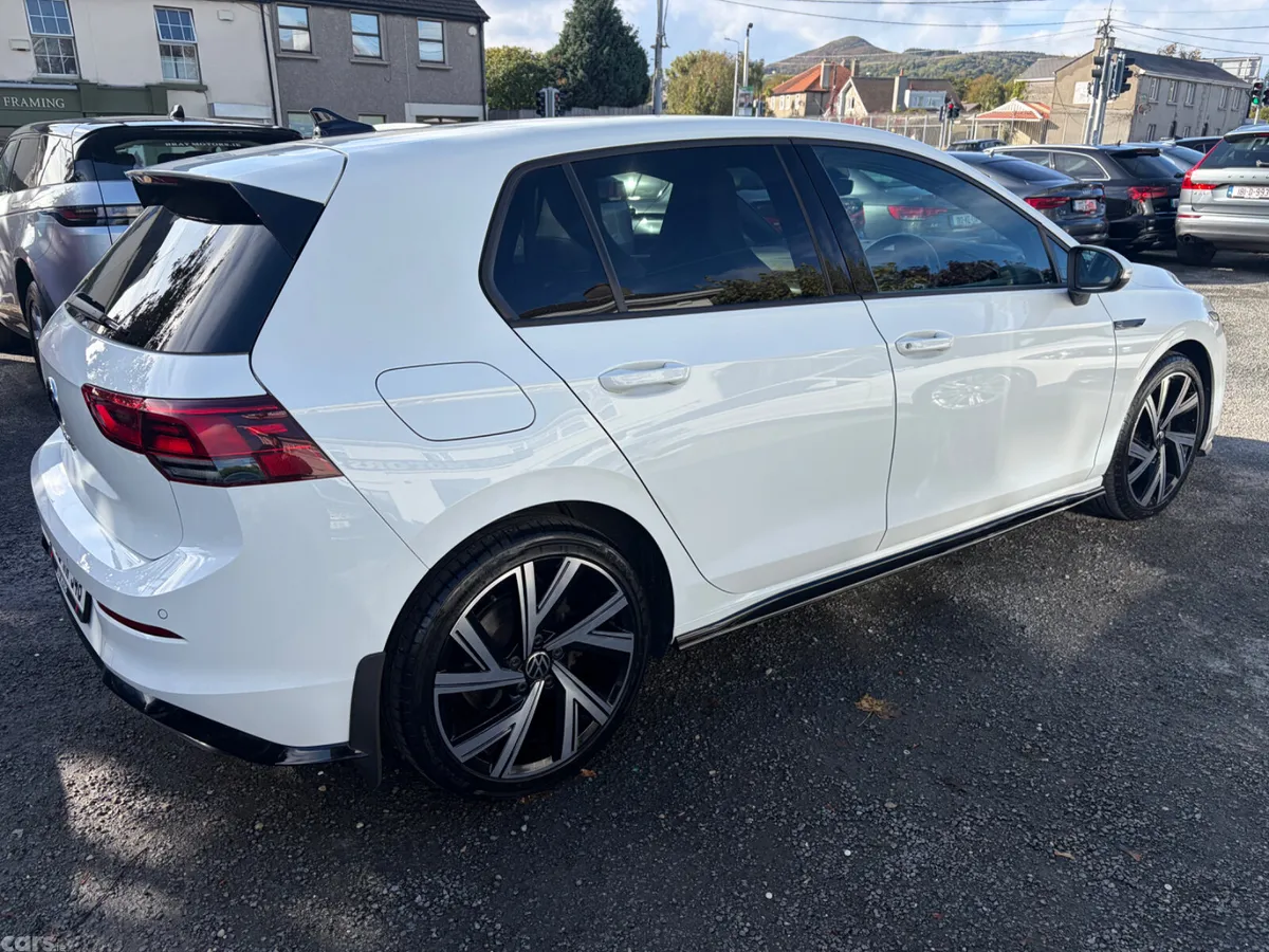 Volkswagen Golf Estate, Diesel, 2021, White